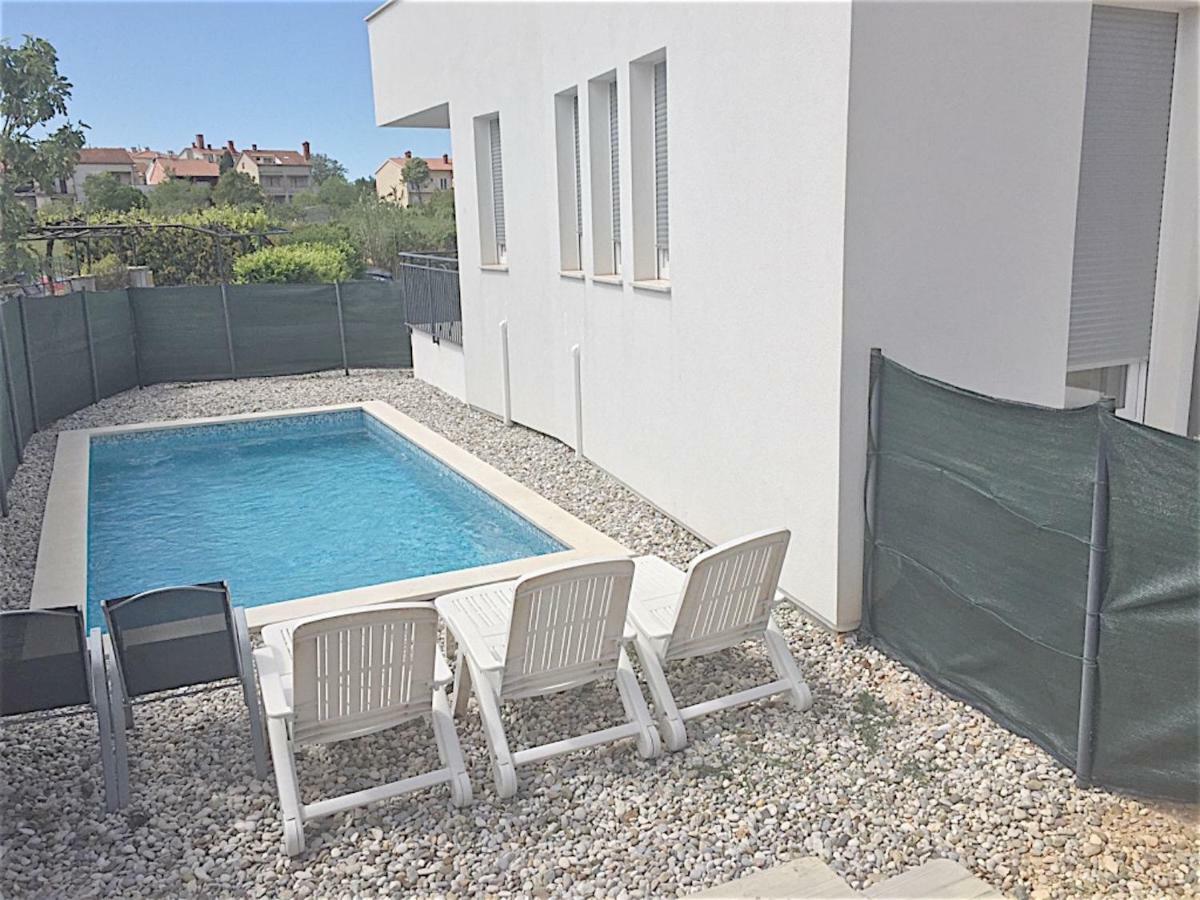 Apartments Peti Пула Екстериор снимка